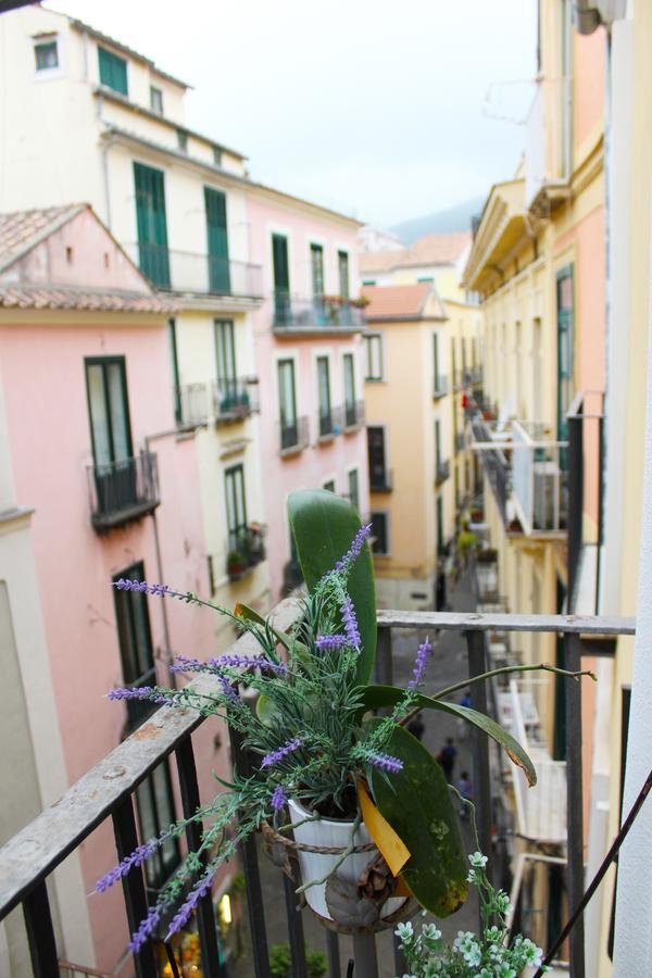 B&B Katerine Salerno Exterior foto